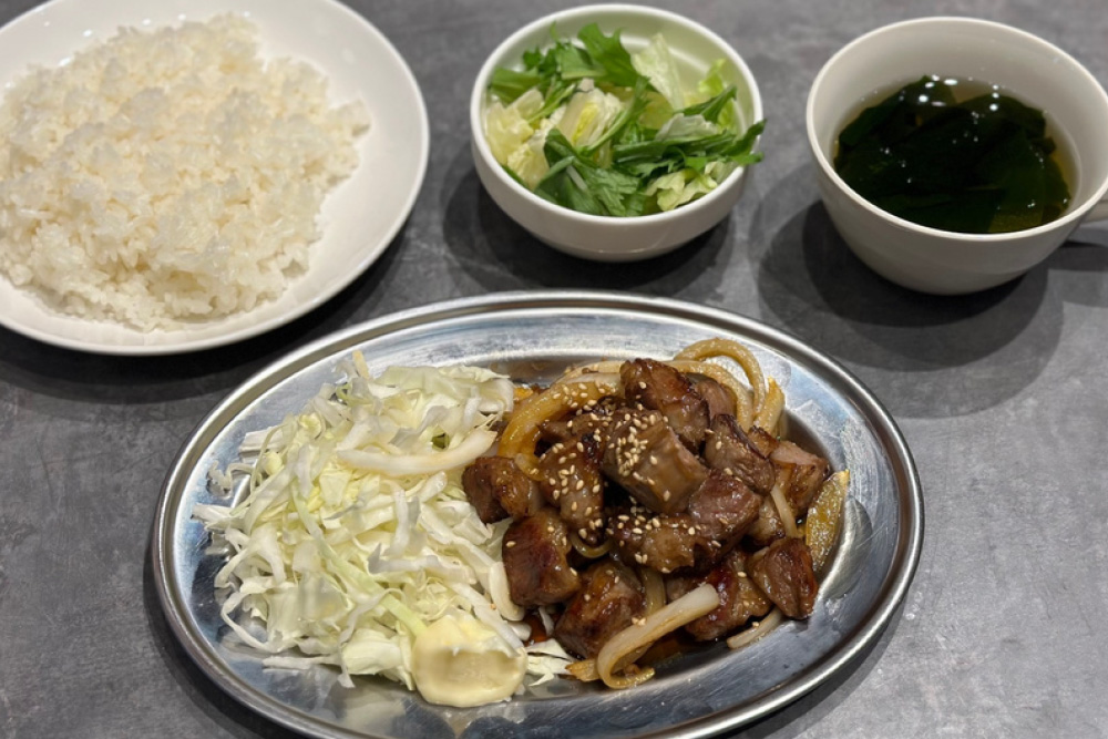 ハラミ焼き定食
